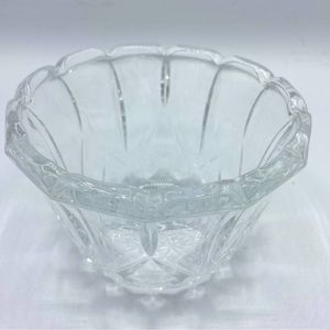 Small Lead Crystal Bowl/Dish Scalloped Rim Star Candy Dish 5” Diameter 3” tall